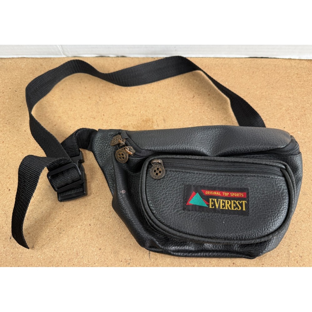 Vintage EVEREST Black Leather Fanny Pack